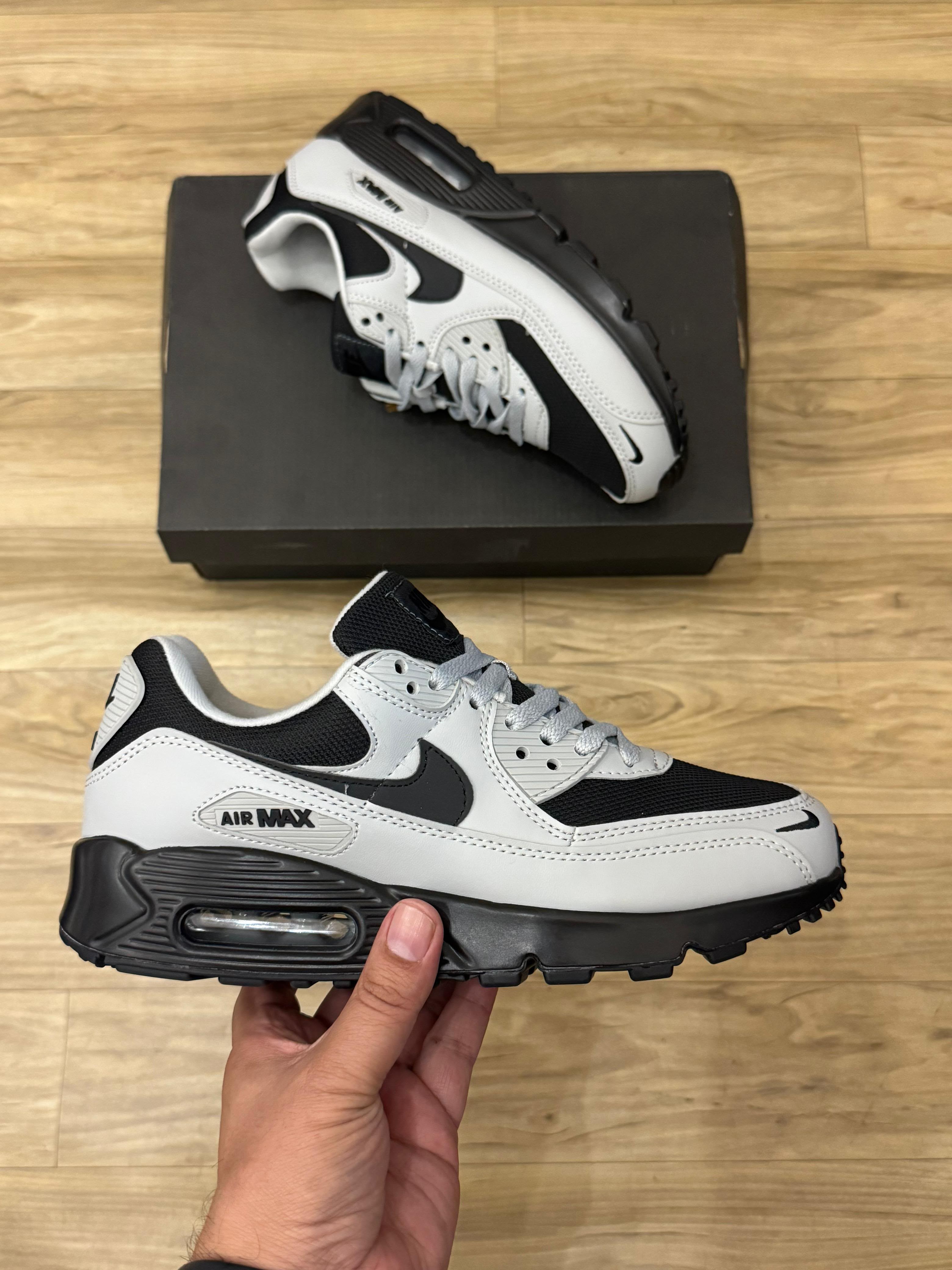 Nike Air Max 90 Limited Edition