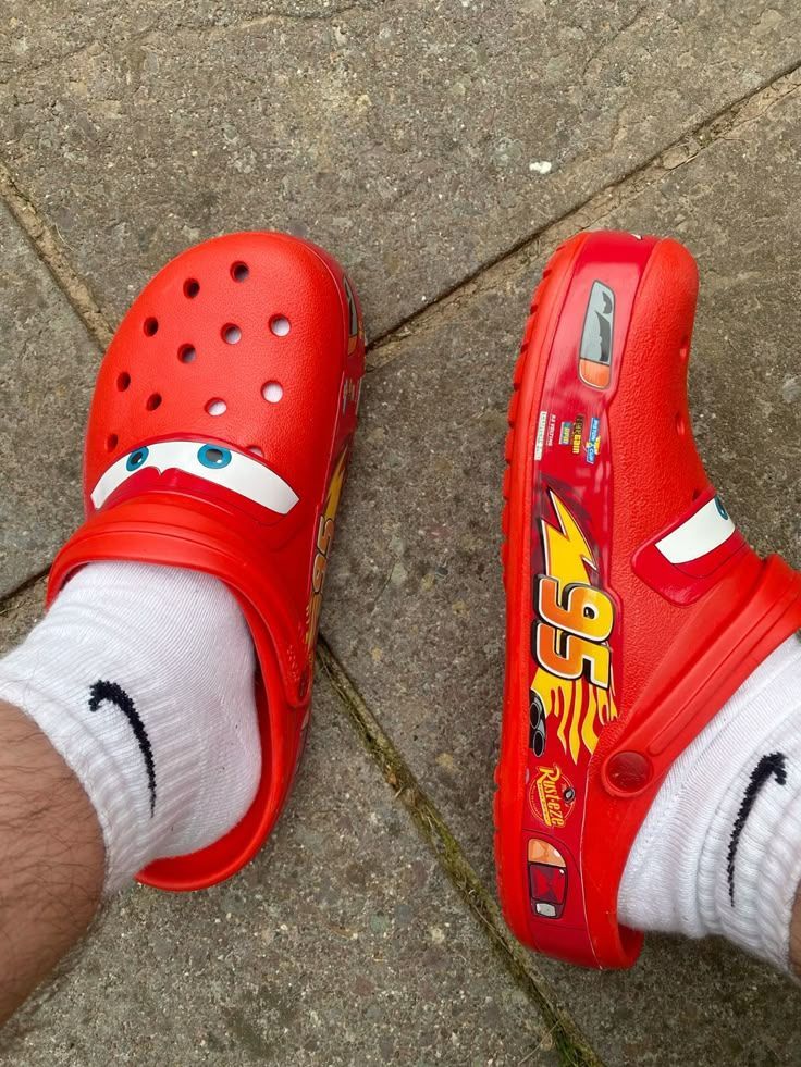 Crocs Classic Clog Lightning McQueen Edition UA Premium